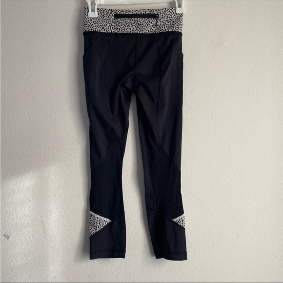 Lululemon Pace Rival Crop leggings In black mosaic print - Picture 6 of 10